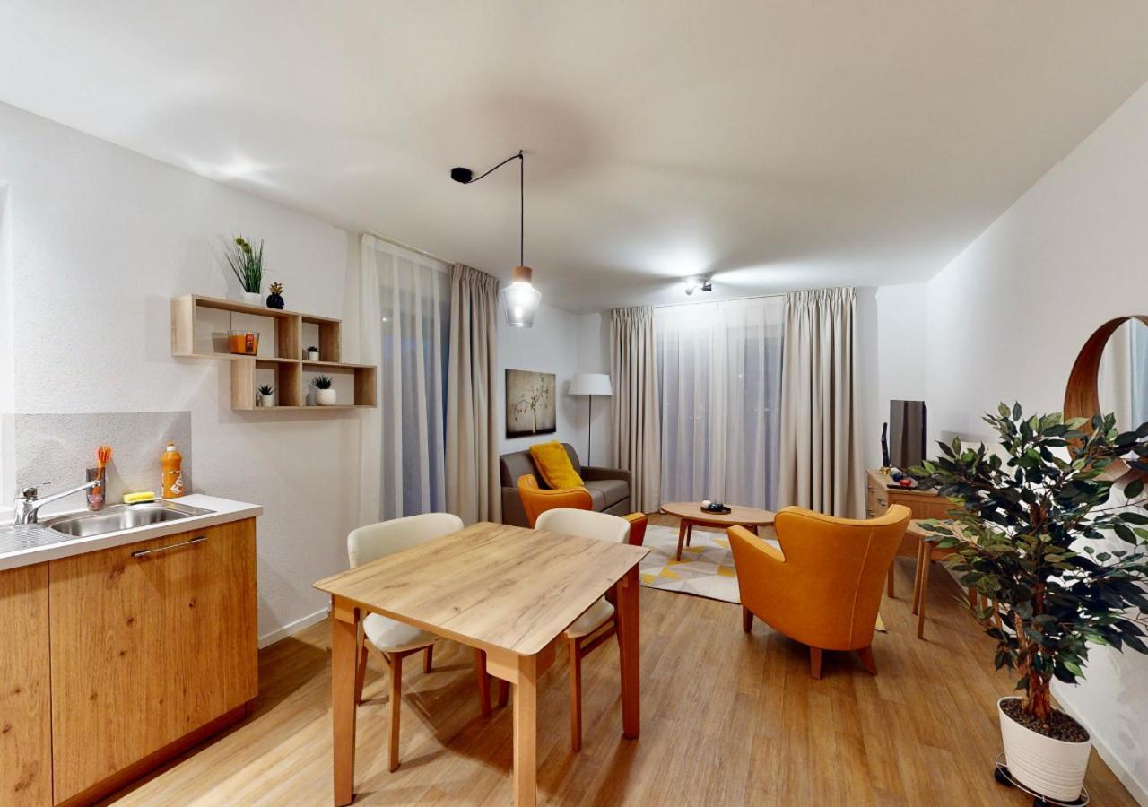 Alp Art Hotel Monthey Collombey-Muraz Zewnętrze zdjęcie
