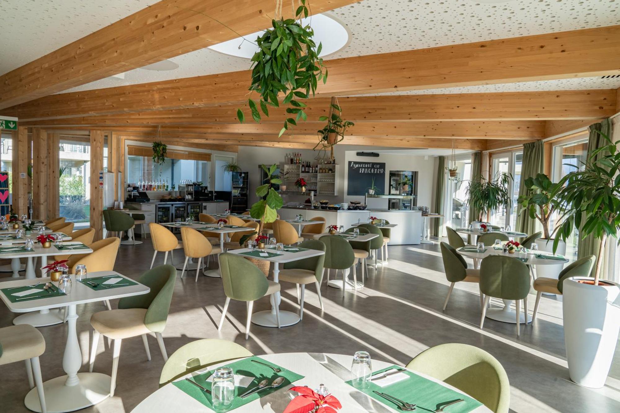 Alp Art Hotel Monthey Collombey-Muraz Zewnętrze zdjęcie
