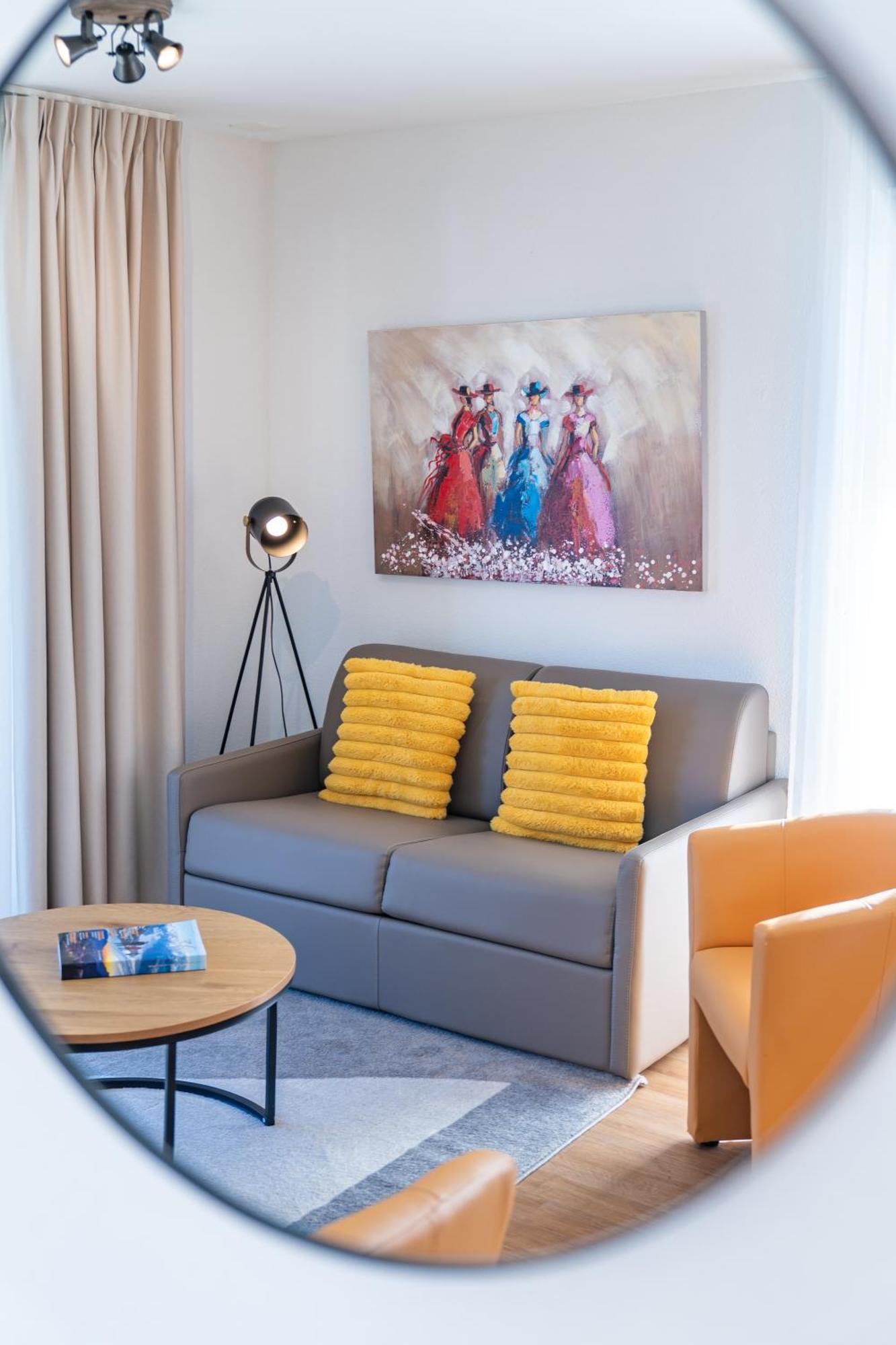 Alp Art Hotel Monthey Collombey-Muraz Zewnętrze zdjęcie