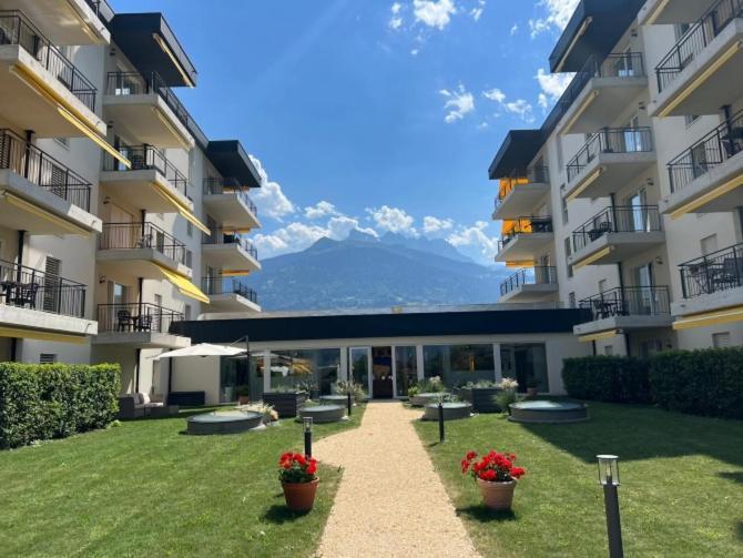 Alp Art Hotel Monthey Collombey-Muraz Zewnętrze zdjęcie